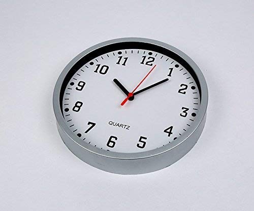 REAL ACCESSORIES® Large Silver Round Stylish Modern Wall Clock. Easy Readable Big Numbers. Ideal for Any Room in Home Dining Room Kitchen Office School Size : 23cm / 9"