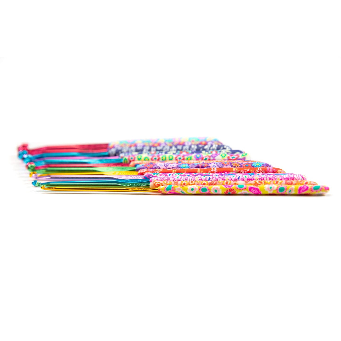 The Quilted Bear Crochet Hook Set - Premium Soft Grip Floral Hooks with Ergonomic Polymer Clay Handle 12 (2mm, 2.5mm, 3mm, 3.5mm, 4mm, 4.5mm, 5mm, 5.5mm, 6mm, 6.5mm, 7mm & 8mm) Set of 12