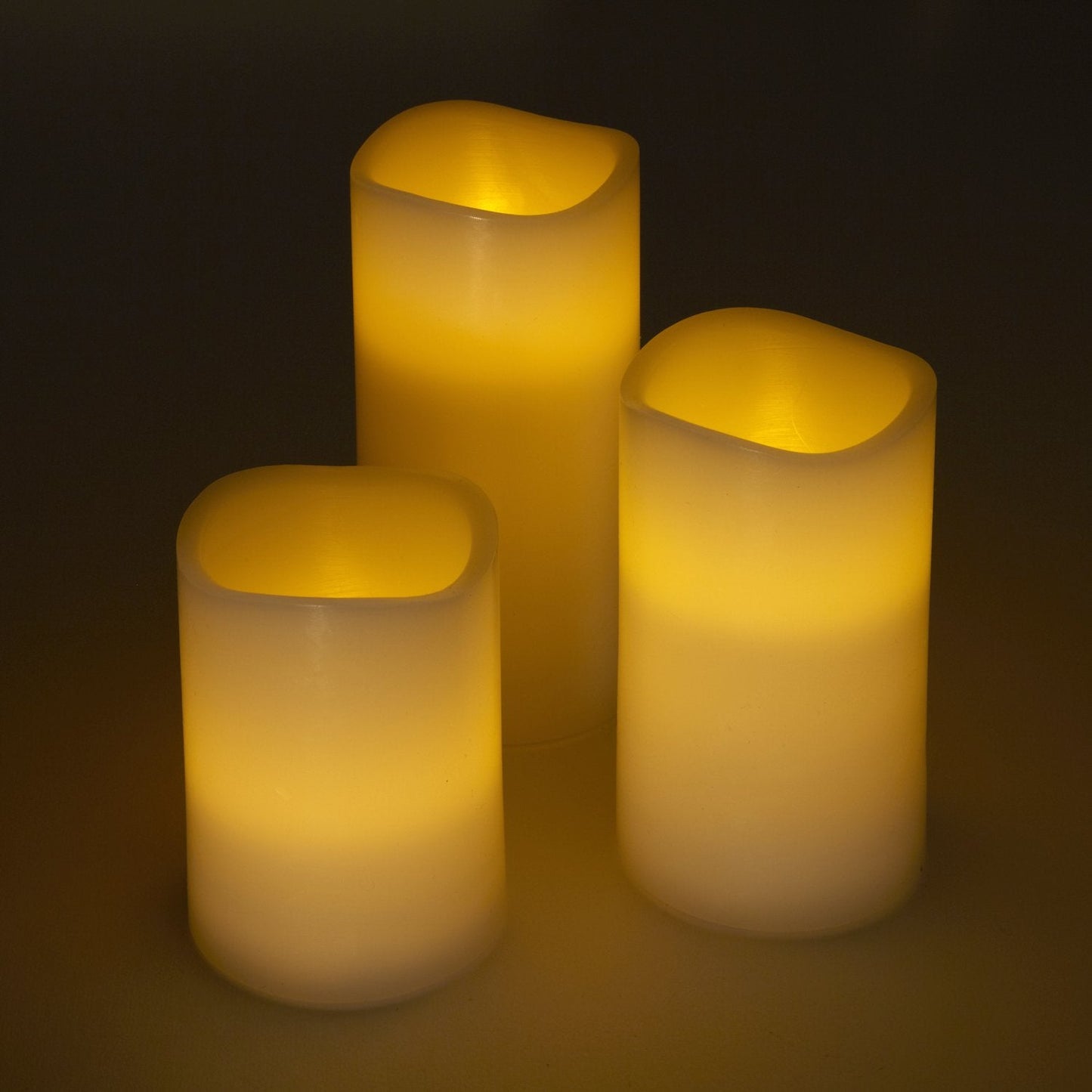 Lights4fun Set of 3 Real Wax Battery Operated Flameless LED Candles with Timer