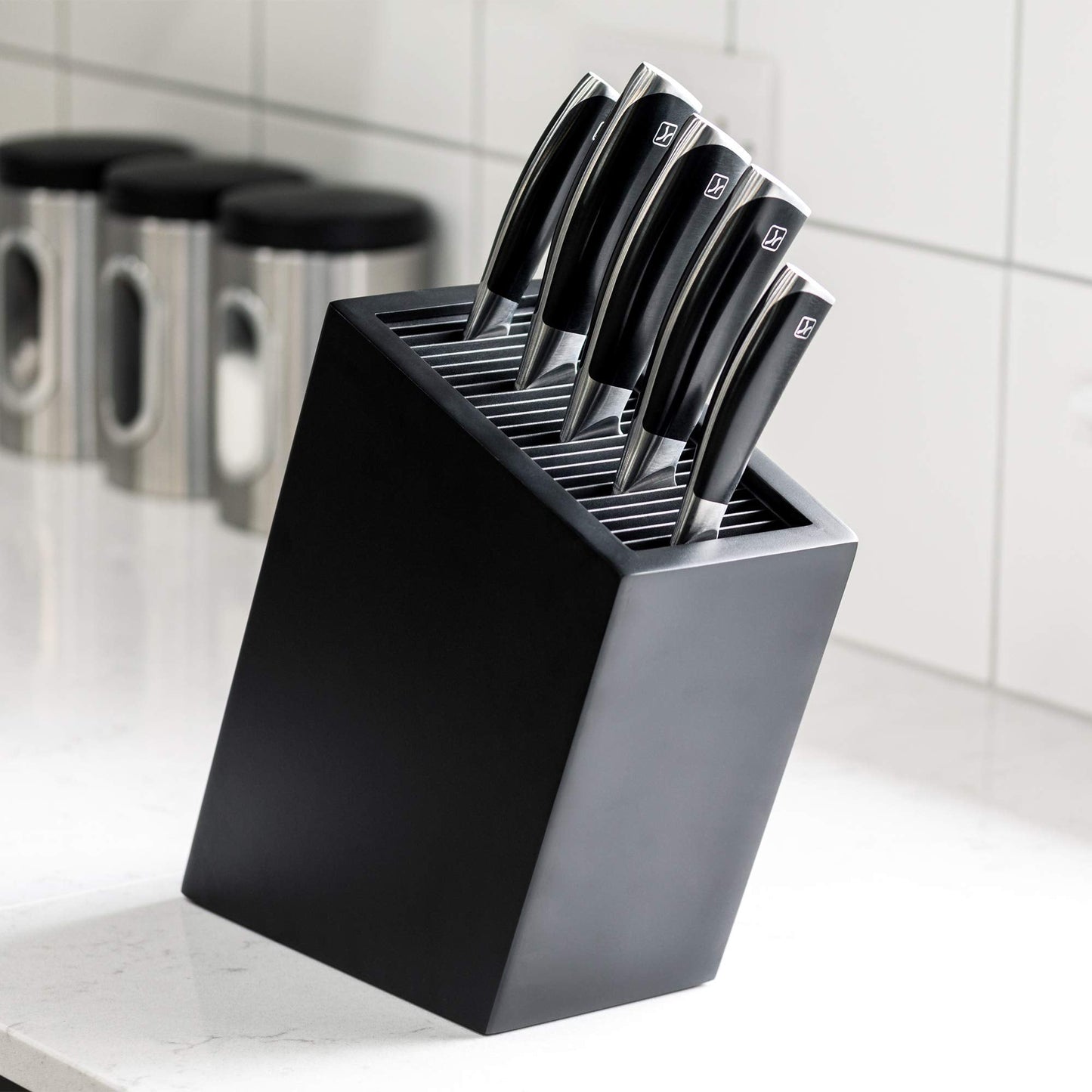 Rockingham Forge Sloping Matt Black Universal Knife Block, 20 Slots for Knives up to 20cm Blade Length, 27cm Single