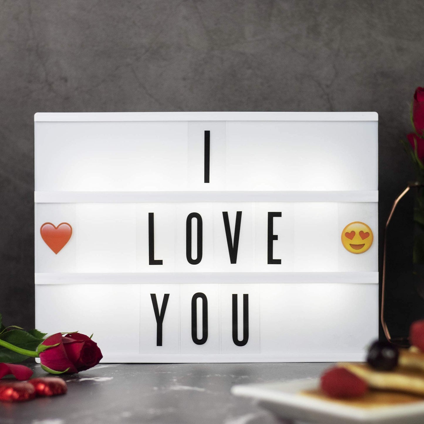 A4 Cinematic Lightbox | Includes 205 Letters & Emoji | Illuminated Light Up Box Sign | Battery or USB Powered | Party Decoration | Message Box | Pukkr White