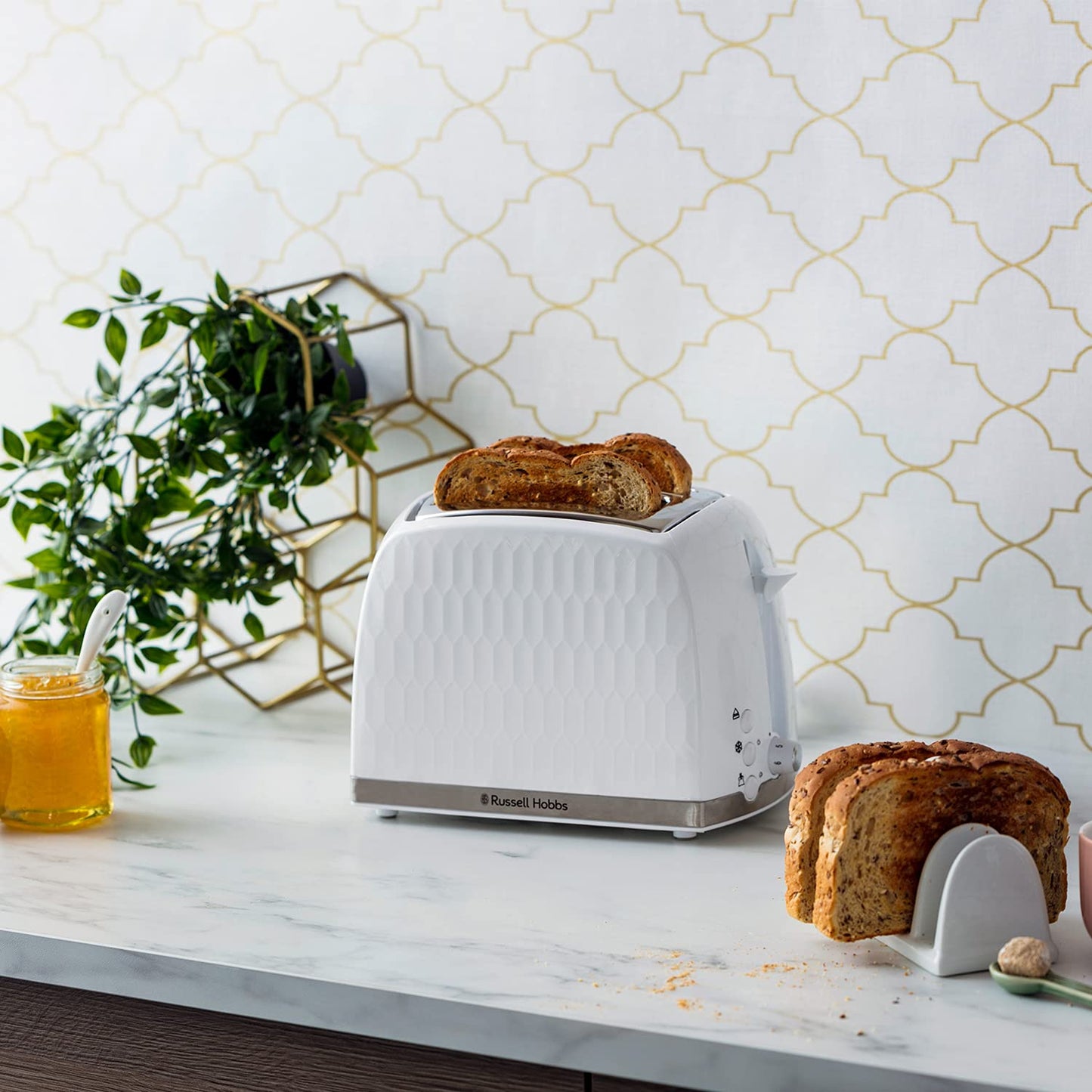 Russell Hobbs Honeycomb 2 Slice Toaster (Extra wide slots, High lift feature, 6 Browning levels, Frozen/Cancel/Reheat function, Removable crumb tray, 850W, White textured high gloss) 26060