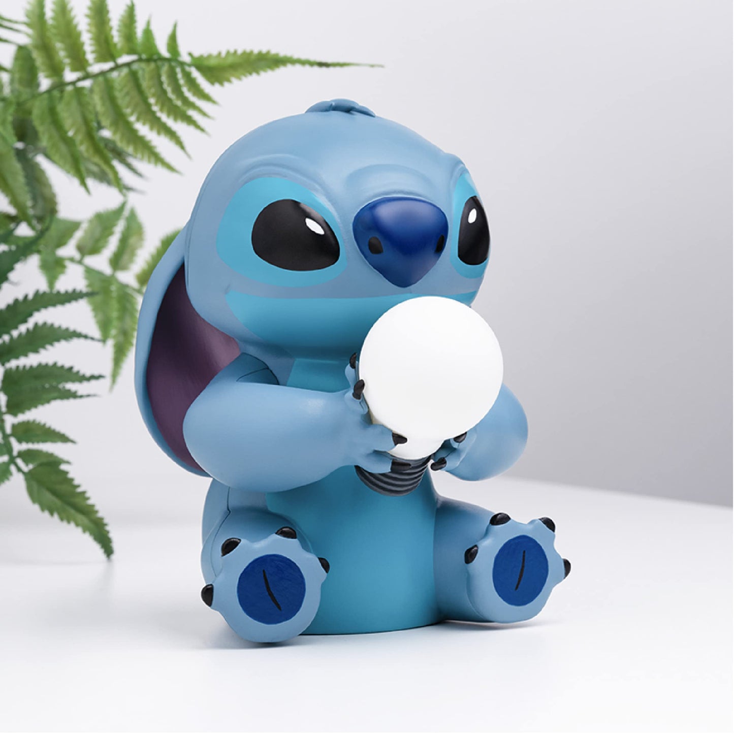 Paladone Stitch Light - Lilo and Stitch Room Decor - Stitch Stuff for Girls and Boys, Multicolour