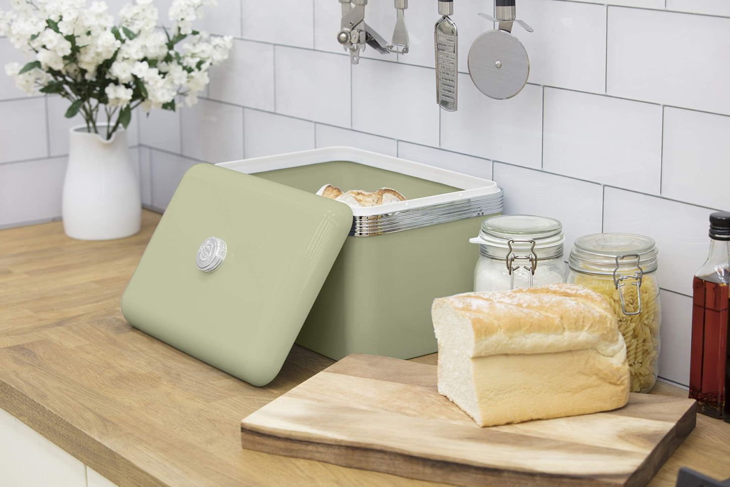 Swan SWKA1010GN Retro Bread Bin, Metal, 18 Litre, Green Green (Retro)