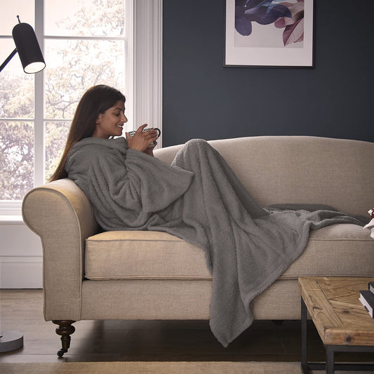 Silentnight Snugsie Wearable Blanket - Soft Teddy Fleece Blanket with Sleeves - 2-in-1 Sleeved blanket and Cushion - Supersized with Foot Pocket Charcoal