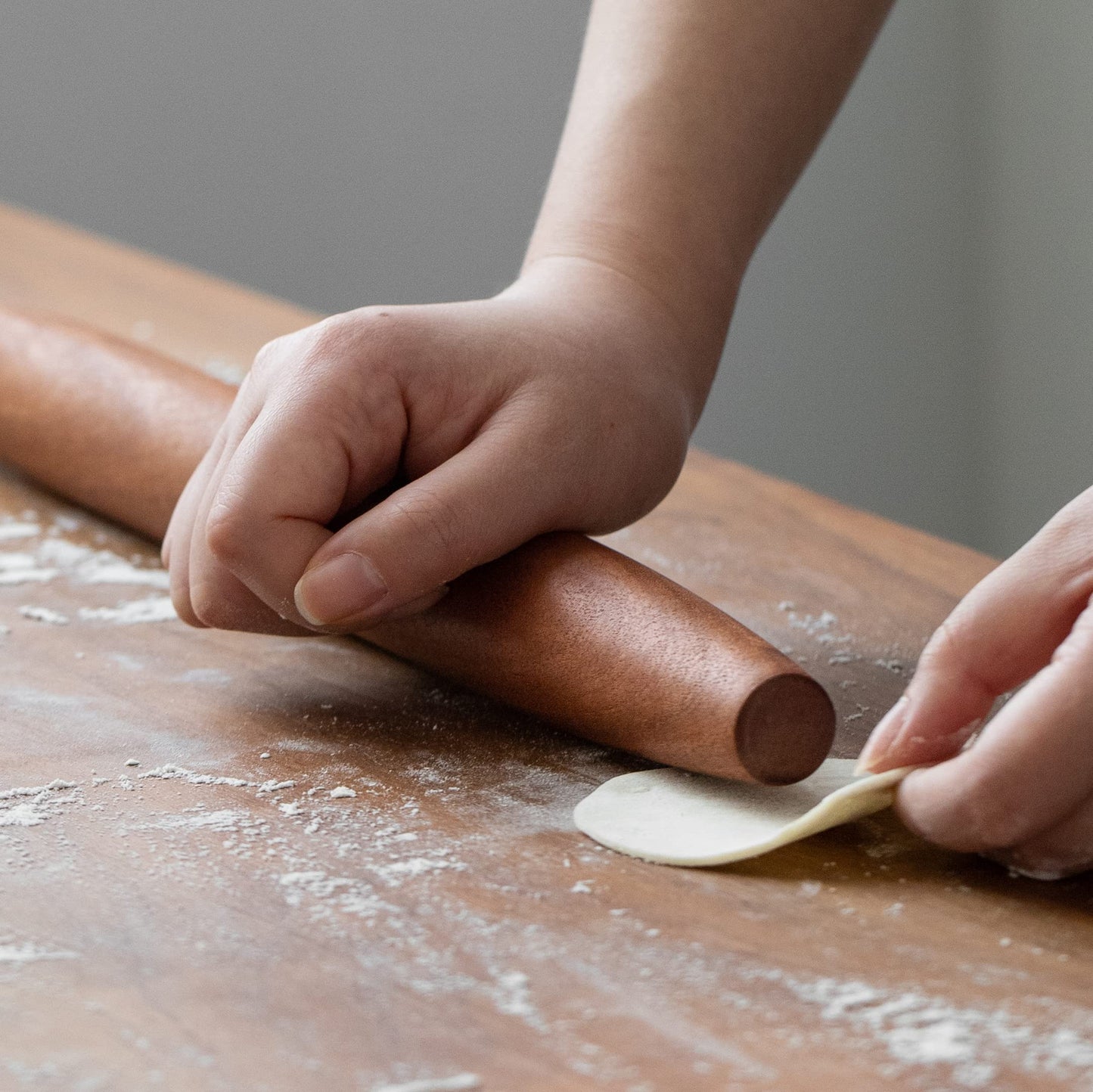 Muso Wood Rolling Pin for Baking Non Stick Wooden French Rolling pin 40cm, Tapered Rolling pin for Fondant, Pastry, Pizza, Cookie, Pie Crust(Sapele Wood Roller) French 40cm