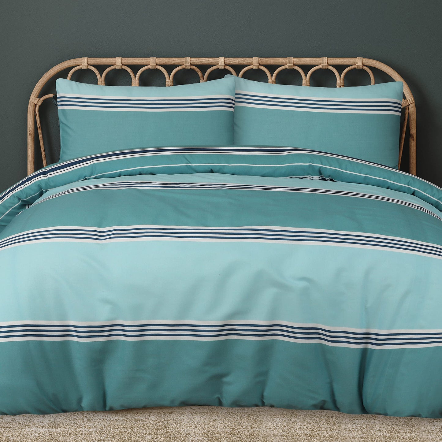 Sleepdown Duvet Cover Set - Teal - Geometric Banded Stripe - Reversible Quilt Cover Easy Care Bed Linen Soft Cosy Bedding Sets with Pillowcases - Double (200cm x 200cm)