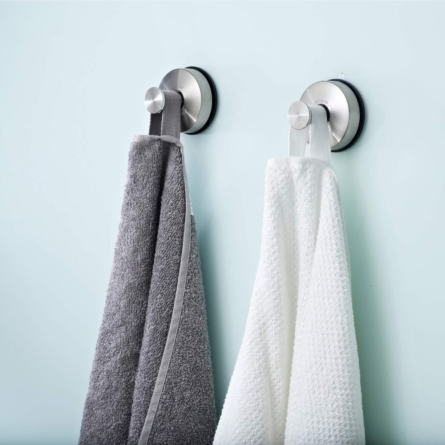 JOMOLA 2PCS Bathroom Towel Hook Suction Cup Holder Utility Shower Hooks Hanger Towel Storage Kitchen Utensil Tea Towel Holder Stainless Steel Vacuum Suction Cup Hooks Brushed Finish Silver