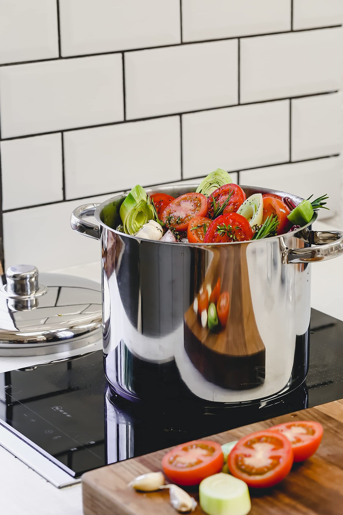 MasterClass Stock Pot With Lid 8.5L/24cm, Induction-Safe, Stainless Steel, Silver 8.5 Litre Single