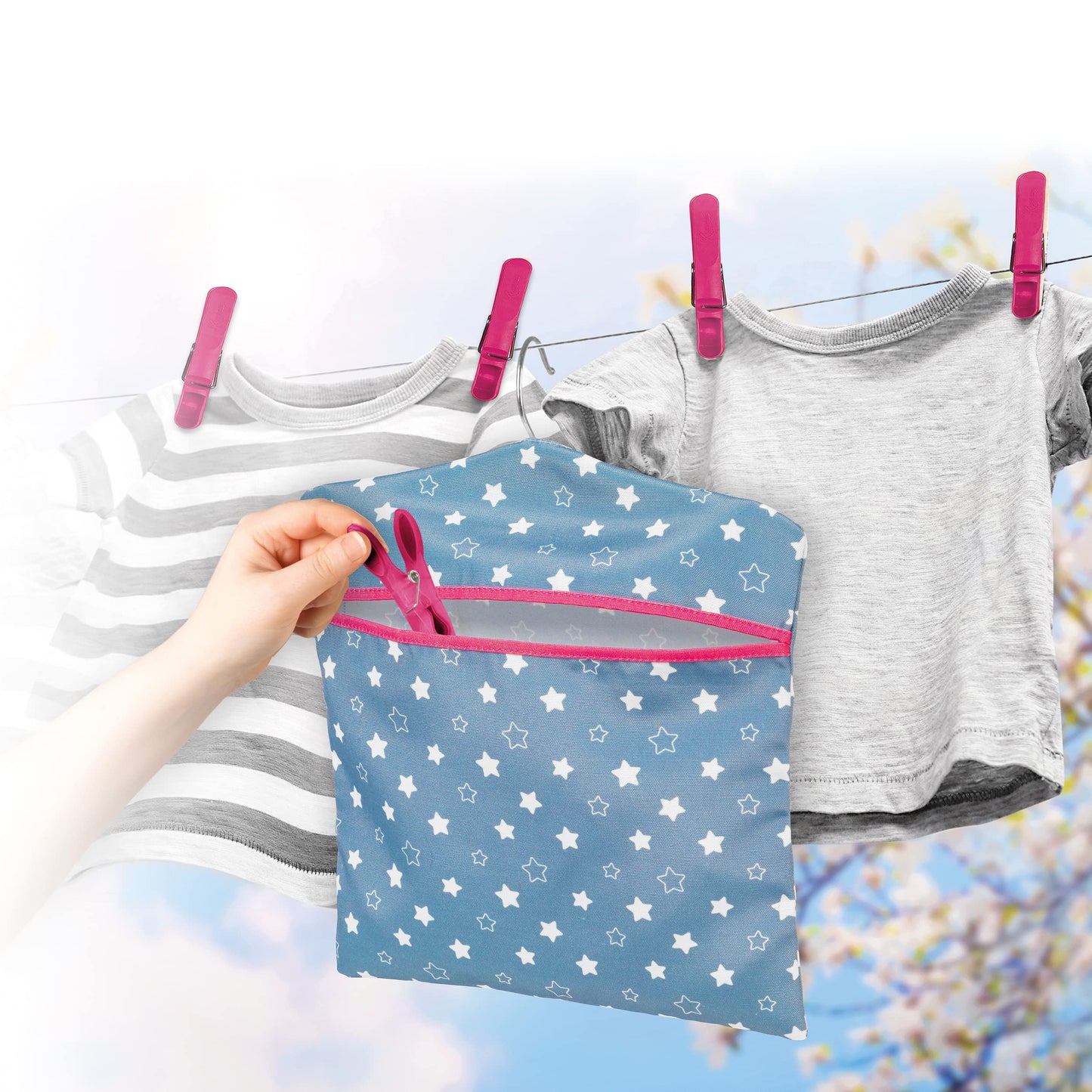 Kleeneze KL081599EU7 Star Print Peg Bag - Hang on Line, Peg Organisation, Easy Hanging Hook for Storage, Holds up to 50 Pegs, Reusable, Indoor/Outdoor Use, Clothes Peg Bag, 33 x 30 cm Twinkle & Shine