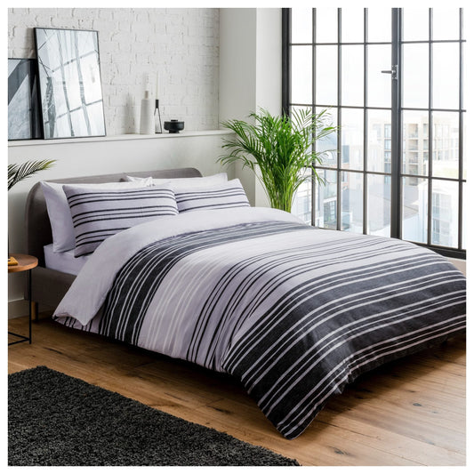 Sleepdown Duvet Cover Set, Black Grey, Textured Stripe, Reversible Quilt Cover Easy Care Bed Linen Soft Cosy Bedding Sets with Pillowcases, Double (200cm x 200cm) Black/Grey